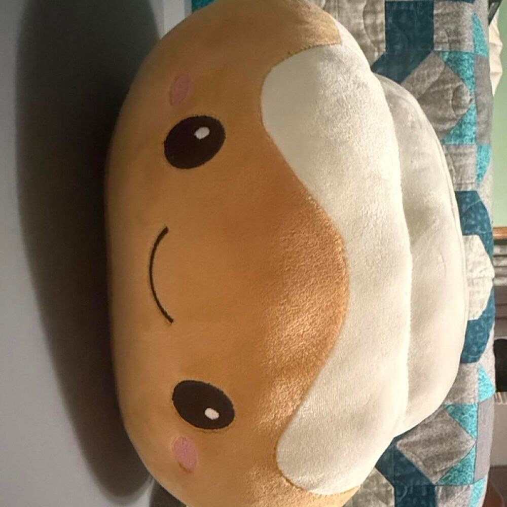 Cute Hug Me Cinnamon Roll Stuffed Animal
